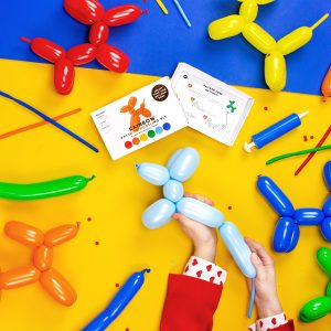 Modeling pastel balloons 130cm with pump, mix (1 pkt / 30 pc.)